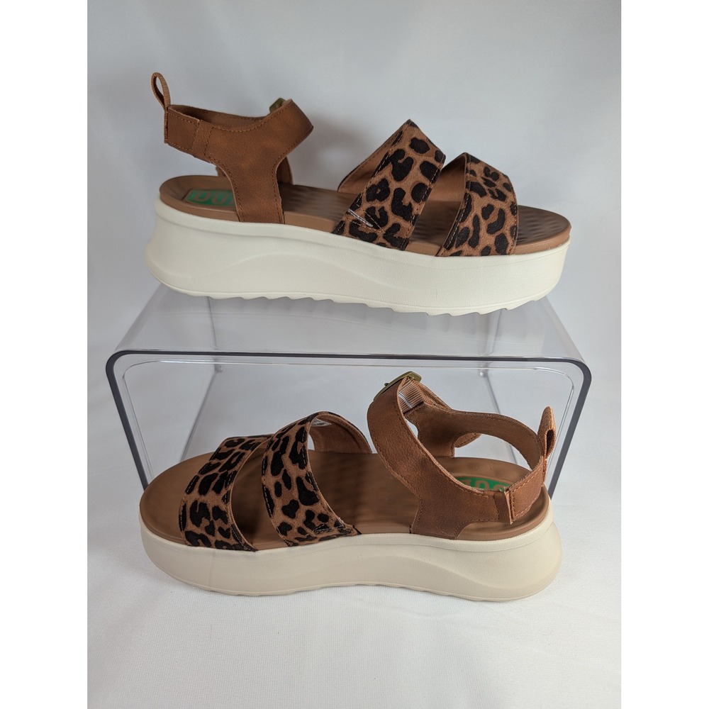 Hey Dude Delray Buckle Classic Leopard Print Platform Sandals Womens 10